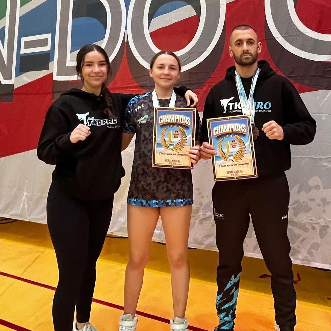 taekwondo_champions_alt